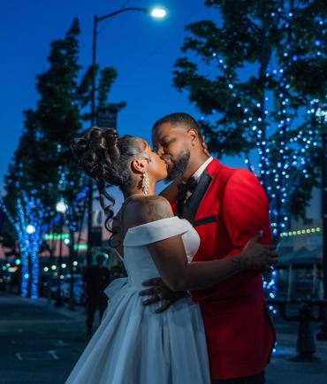 Wedding photography service - capturing beautiful wedding moments